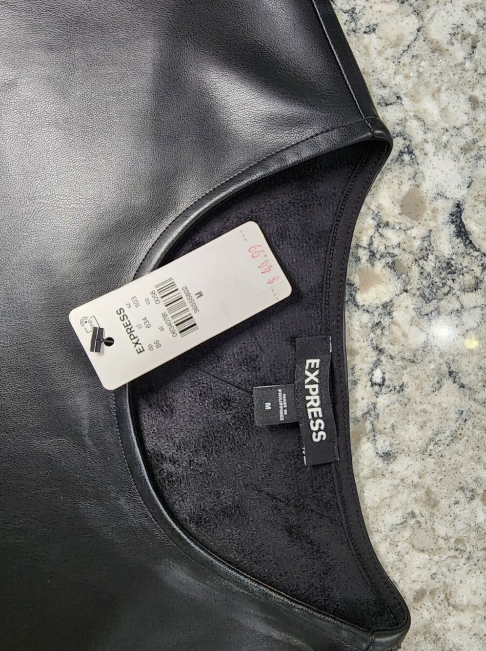 Express Black Faux Leather Short Sleeve Crop Ladies Top - Picture 4 of 6